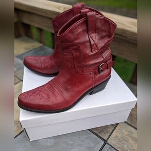 Franco Sarto Waco Burgundy Red Leather Short Cowboy Boots Womens Size 8 M